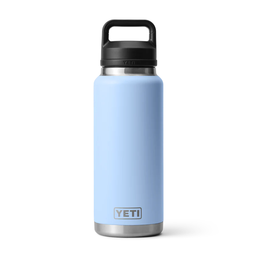 YETI Rambler® Water Bottle 36oz con Chug Cap - Sky Blue (Azul Cielo)