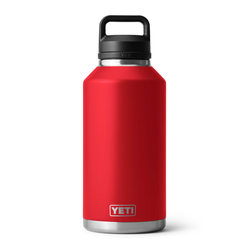 YETI Rambler® Water Bottle 64oz con Chug Cap - Rescue Red (Rojo)